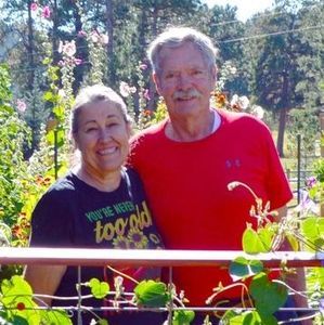 Meet your Posher, Leslie